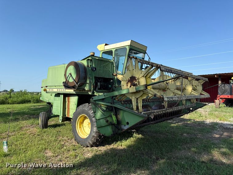 1973 John Deere 3300 Combine - photo 3