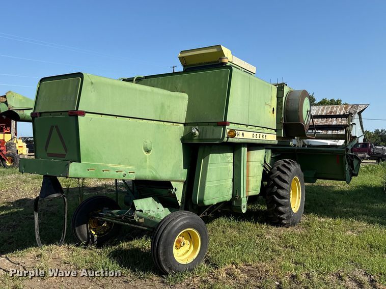 1973 John Deere 3300 Combine - photo 5