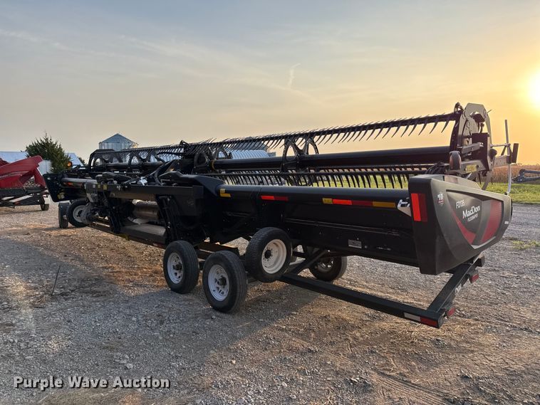 2019 MacDon FD135 Flex Draper Head - photo 5