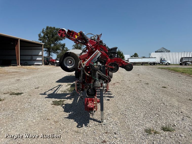 2021 Case IH 2140 Early Riser Planter - photo 2