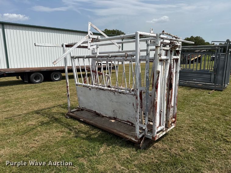 Livestock Chute - photo 3