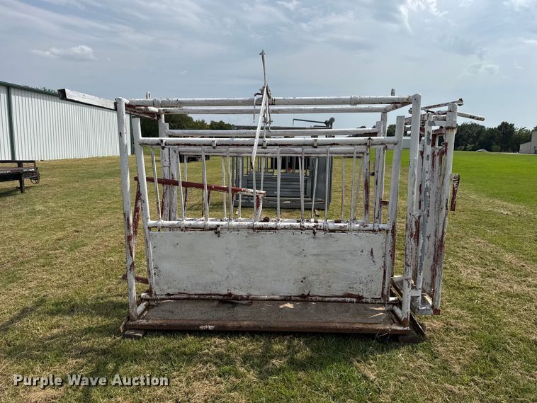 Livestock Chute - photo 4