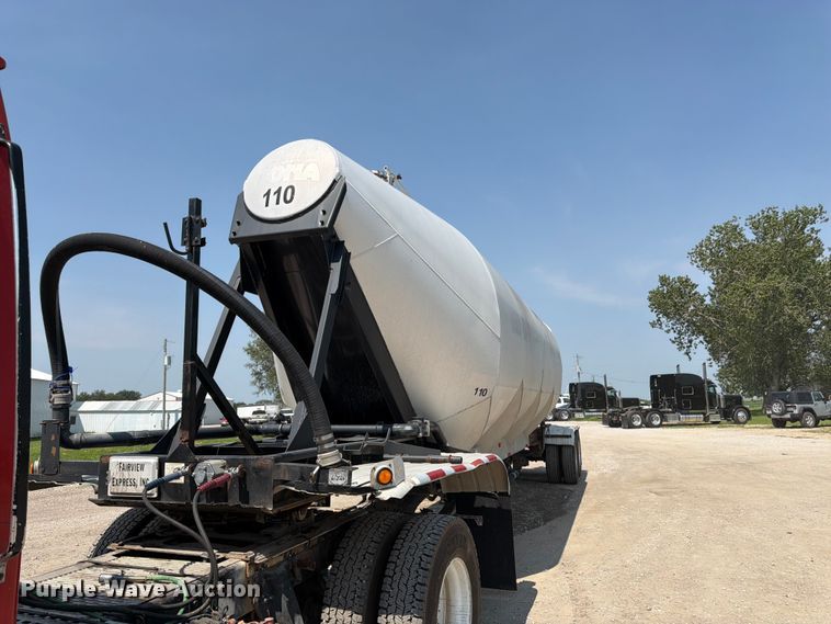 1985 Fruehauf FRUE Tank Trailer - photo 2