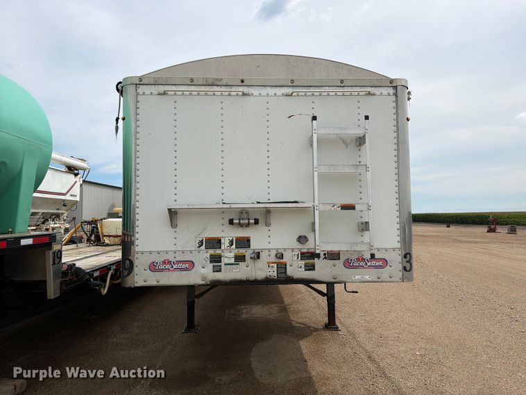 2011 Wilson DWH-500 Pacesetter Grain Trailer - photo 2
