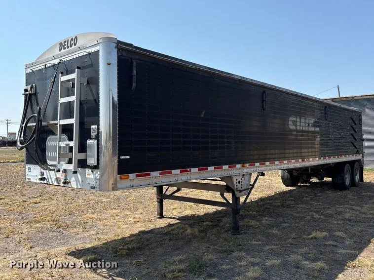 2013 Wilson DWG-550WB Grain Trailer