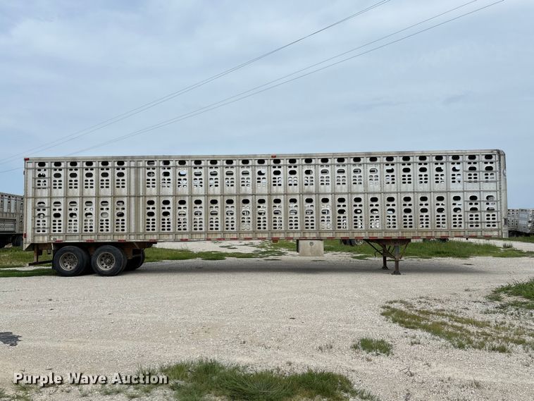 2002 Wilson PSAL-303P Livestock Trailer - photo 4