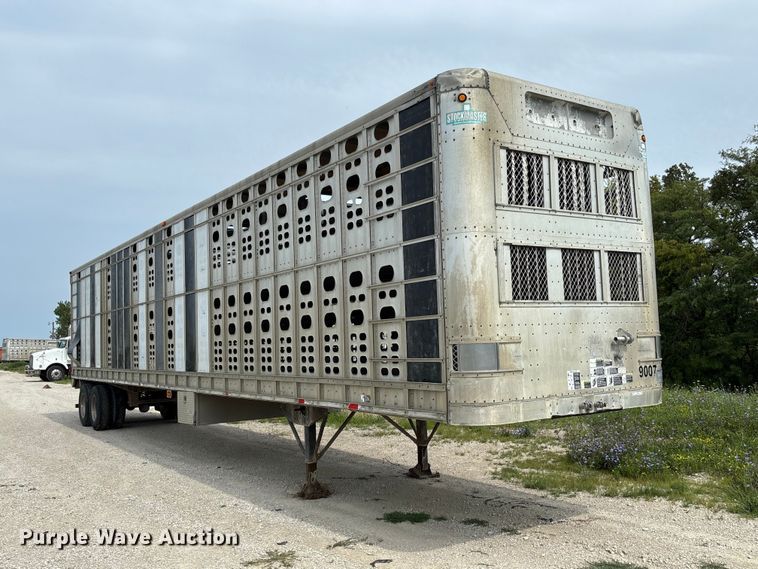 2001 Wilson PSAL-303P Livestock Trailer - photo 3