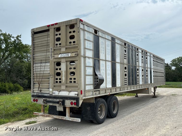 2001 Wilson PSAL-303P Livestock Trailer - photo 5
