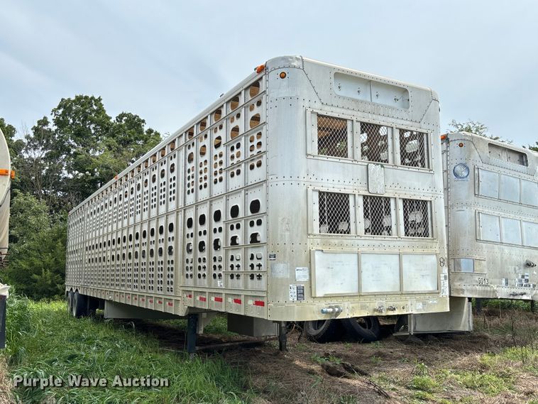 2000 Wilson PSADL-303P Livestock Trailer - photo 3