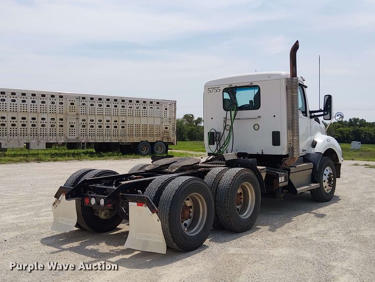 2019 Kenworth T880 Semi Truck - photo 5