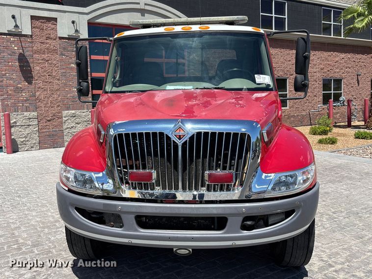 2009 International DuraStar 4300 Truck Cab And Chassis - photo 2