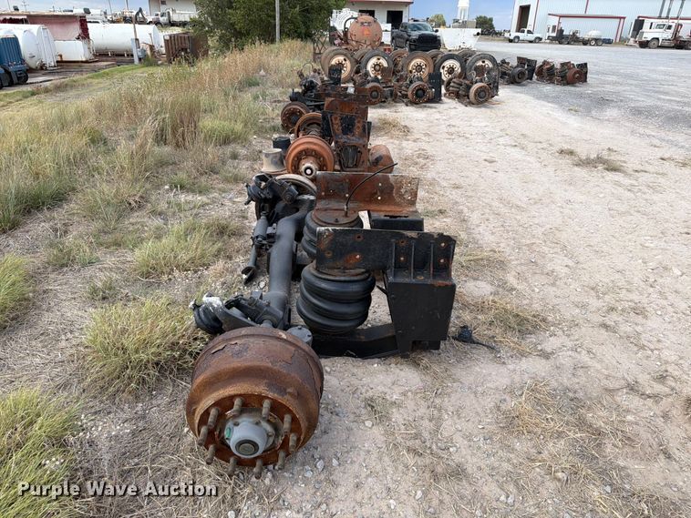 (3) Truck Axles - photo 4