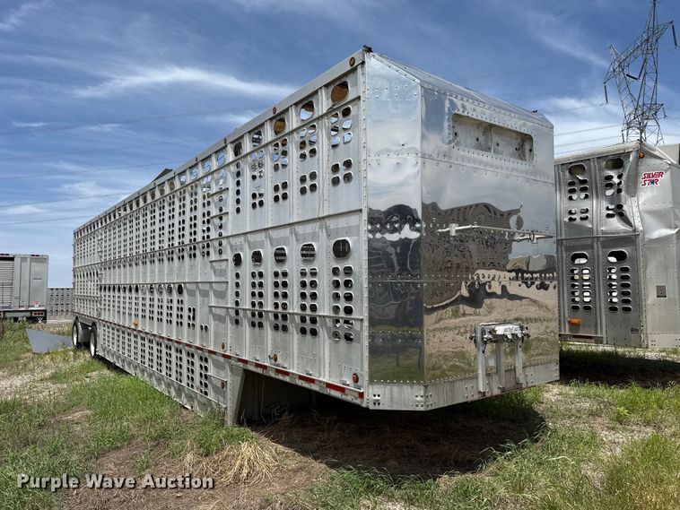2007 Wilson PSDCL-402BH Livestock Trailer - photo 3