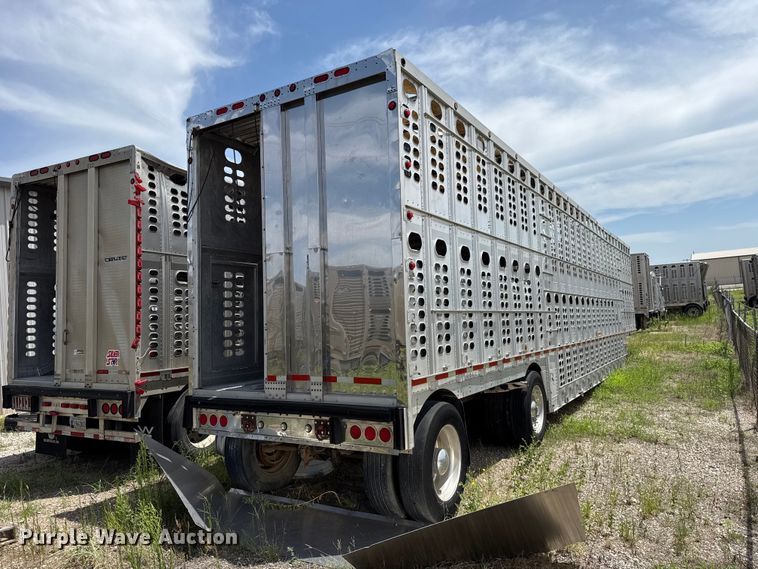 2007 Wilson PSDCL-402BH Livestock Trailer - photo 4
