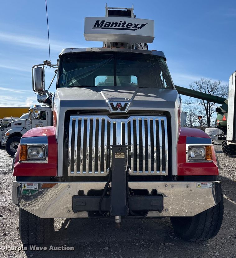 2019 Western Star 4700 Crane Truck - photo 2
