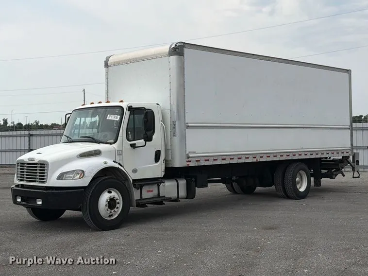 2018 Freightliner Business Class M2 Box Truck