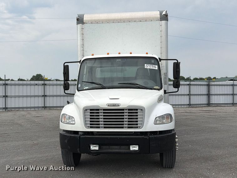 2018 Freightliner Business Class M2 Box Truck - photo 2
