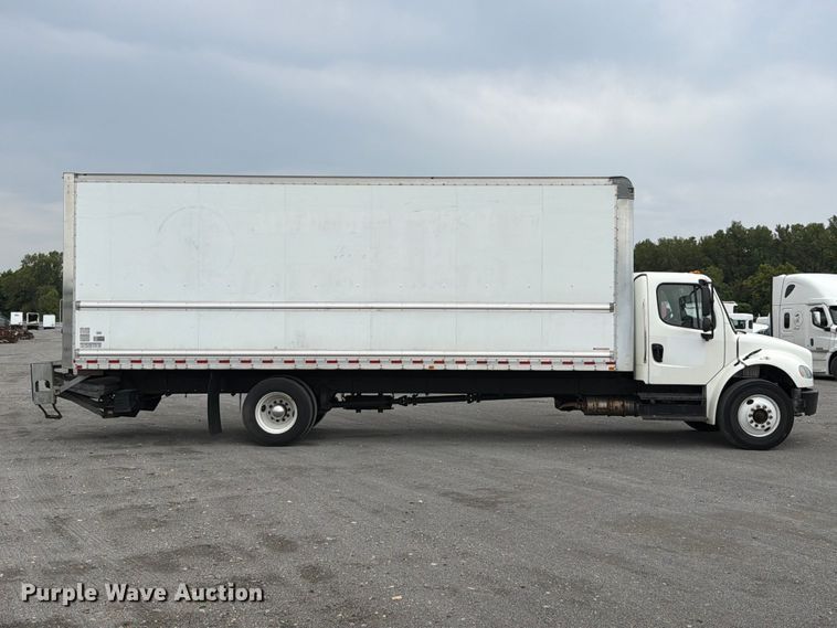 2018 Freightliner Business Class M2 Box Truck - photo 4