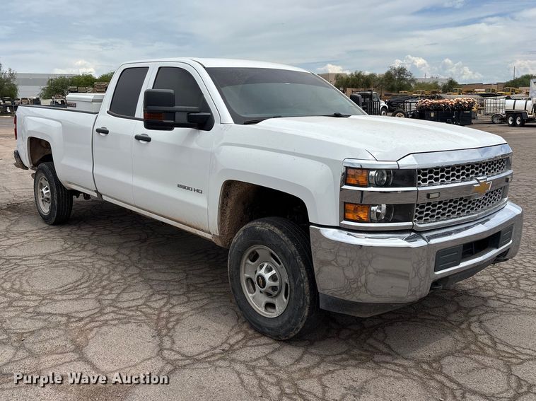 2019 Chevrolet Silverado 2500HD Ext. Cab Pickup Truck - photo 3