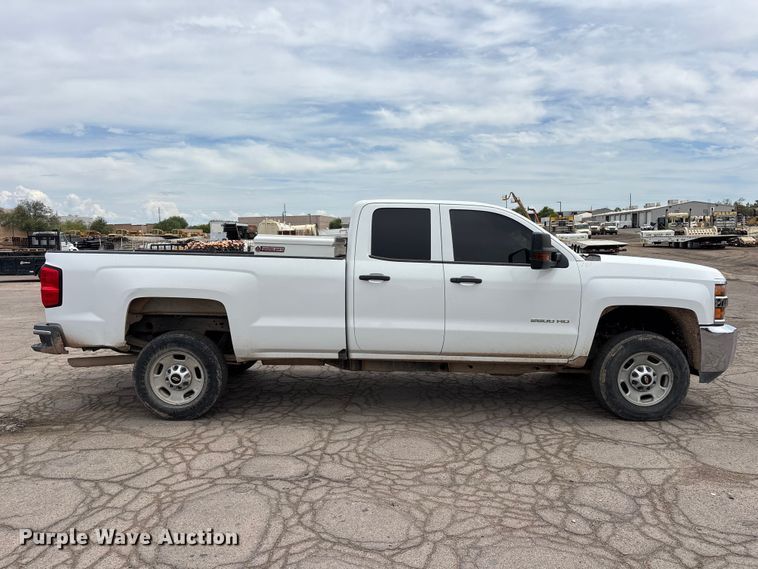 2019 Chevrolet Silverado 2500HD Ext. Cab Pickup Truck - photo 4