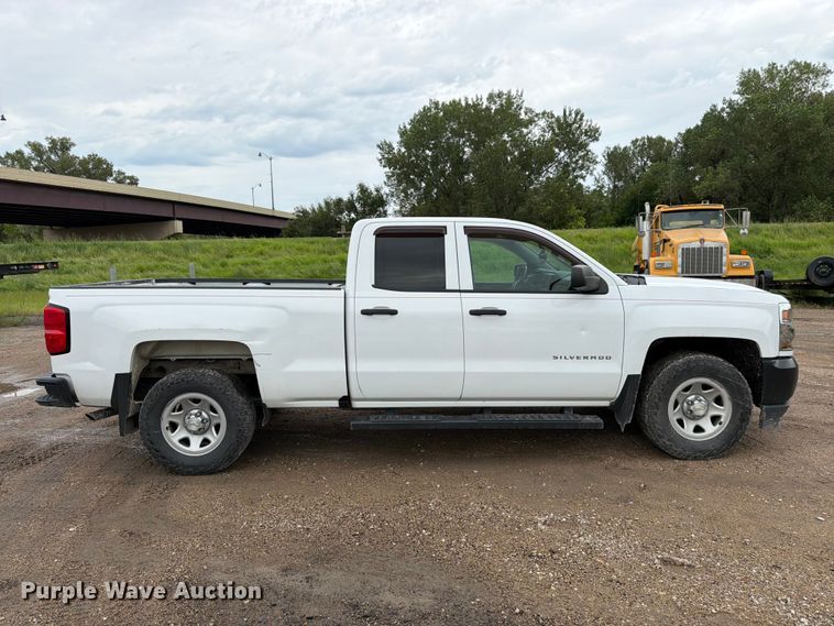 2019 Chevrolet Silverado 1500 LD Crew Cab Pickup Truck - photo 4