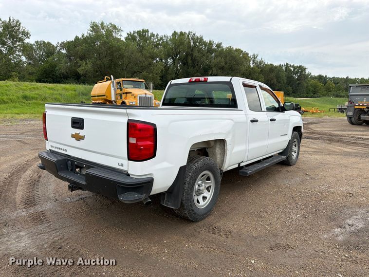 2019 Chevrolet Silverado 1500 LD Crew Cab Pickup Truck - photo 5