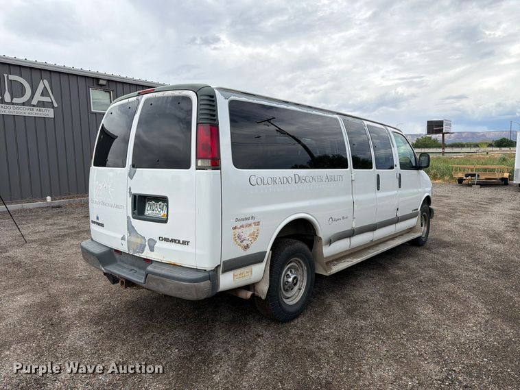 2002 Chevrolet Express Van - photo 5