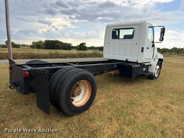 2008 Hino 338 Truck Cab And Chassis - photo 5