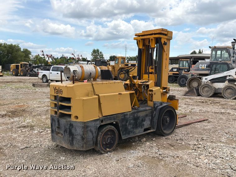Yale Forklift - photo 5