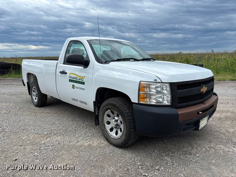2013 Chevrolet Silverado 1500 Pickup Truck - photo 3