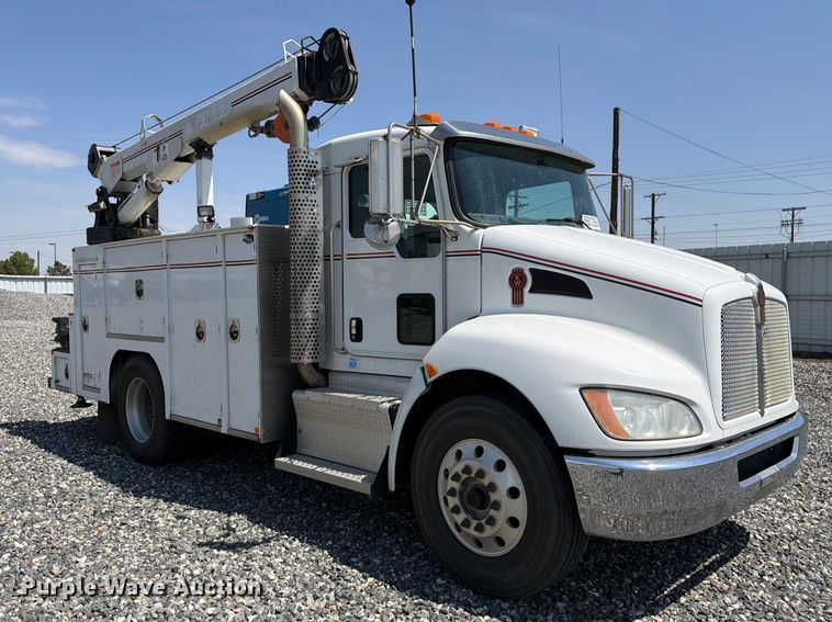2013 Kenworth T370 Utility / Service Truck - photo 3