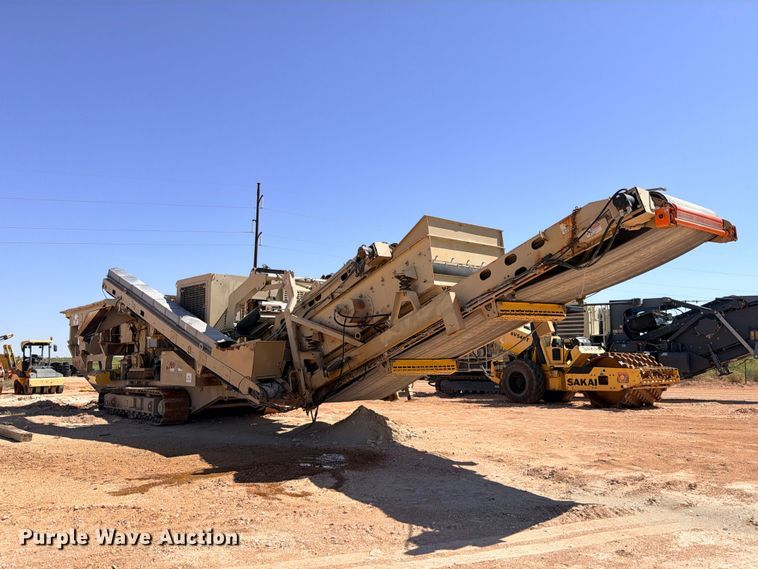 2015 Astec FT4250 Impact Crusher - photo 3