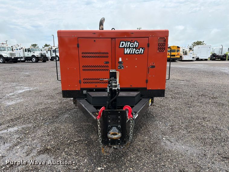 2024 Ditch Witch HX50 Vacuum Excavator - photo 2
