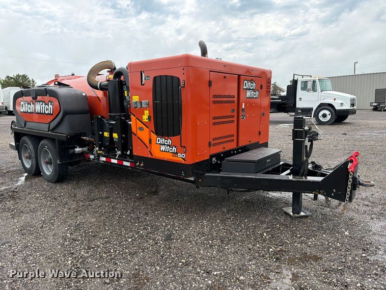 2024 Ditch Witch HX50 Vacuum Excavator - photo 3