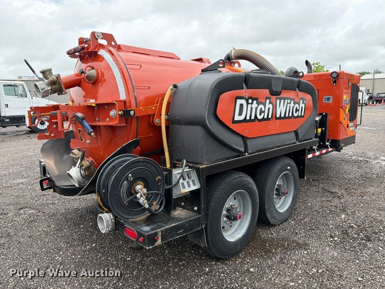 2024 Ditch Witch HX50 Vacuum Excavator - photo 5