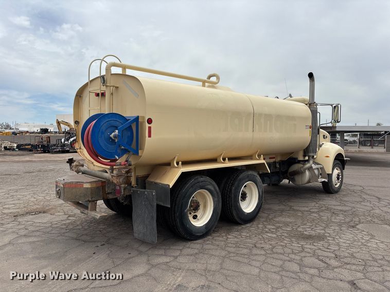 2007 Peterbilt 335 Water Truck - photo 5