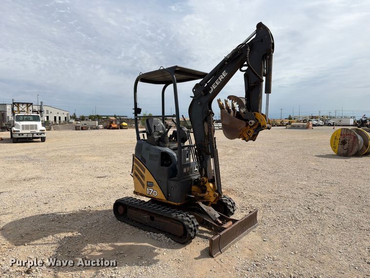 2013 John Deere 17D Mini Excavator - photo 3