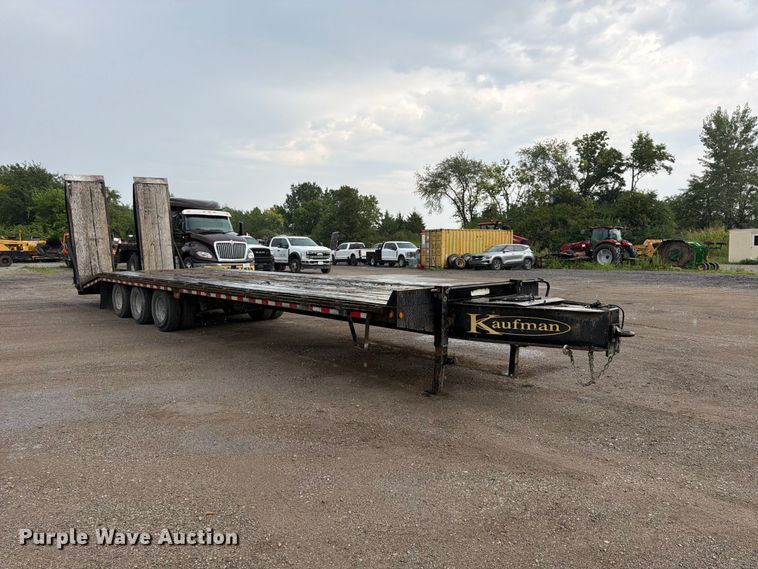 2016 Kaufman Trailers Equipment Trailer - photo 3