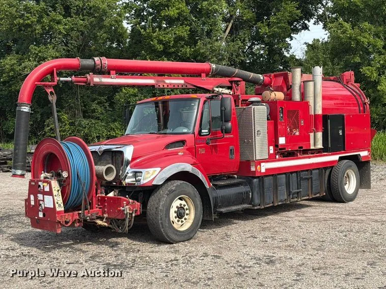 2007 International WorkStar 7400  Sewer Jetter Truck