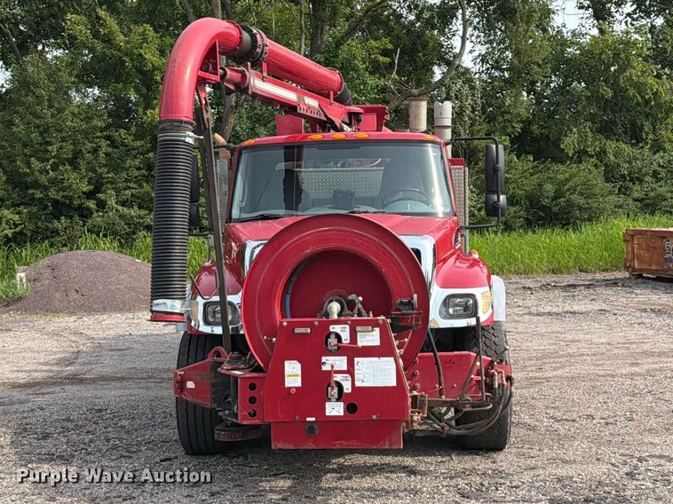 2007 International WorkStar 7400  Sewer Jetter Truck - photo 2