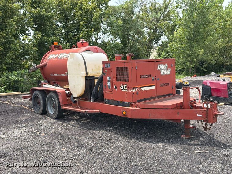 Ditch Witch FX30 Vacuum Excavator - photo 3