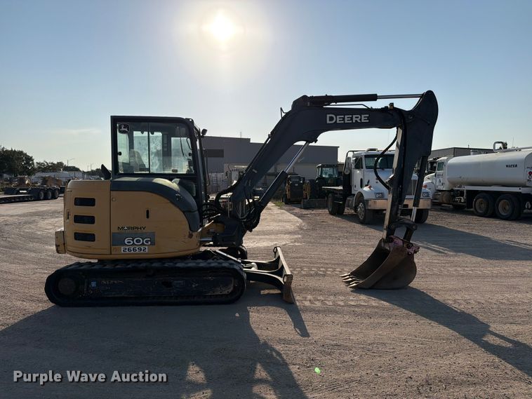 2013 John Deere 60G Mini Excavator - photo 4