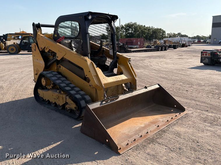 2016 Caterpillar 259D Tracked Skid Steer Loader - photo 3