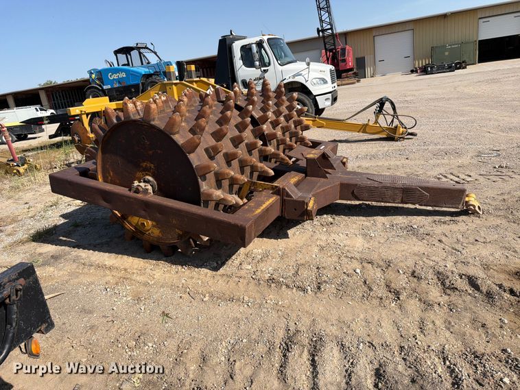 Pull Type Roller Compactor - photo 4