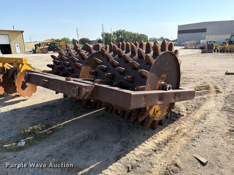 Pull Type Roller Compactor - photo 5