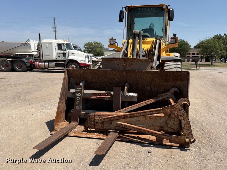 2006 Volvo L90E Wheel Loader - photo 2