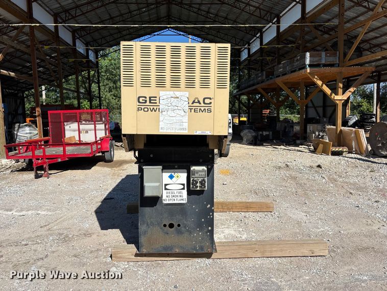 2002 Generac 2823260100 Generator - photo 2