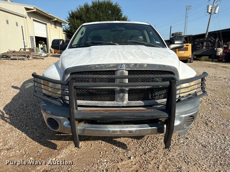 2005 Dodge Ram 2500 Pickup Truck - photo 2