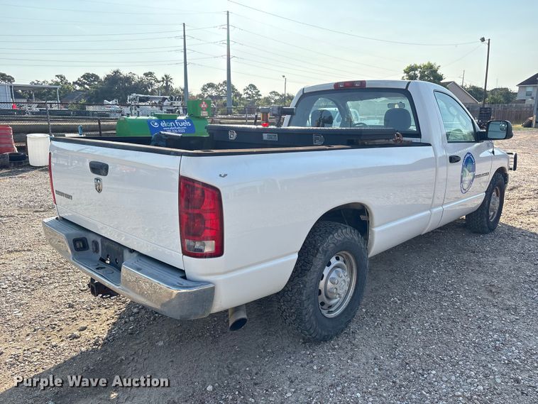 2005 Dodge Ram 2500 Pickup Truck - photo 5