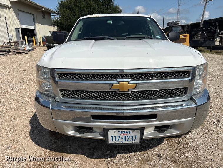2012 Chevrolet Silverado Crew Cab Pickup Truck - photo 2